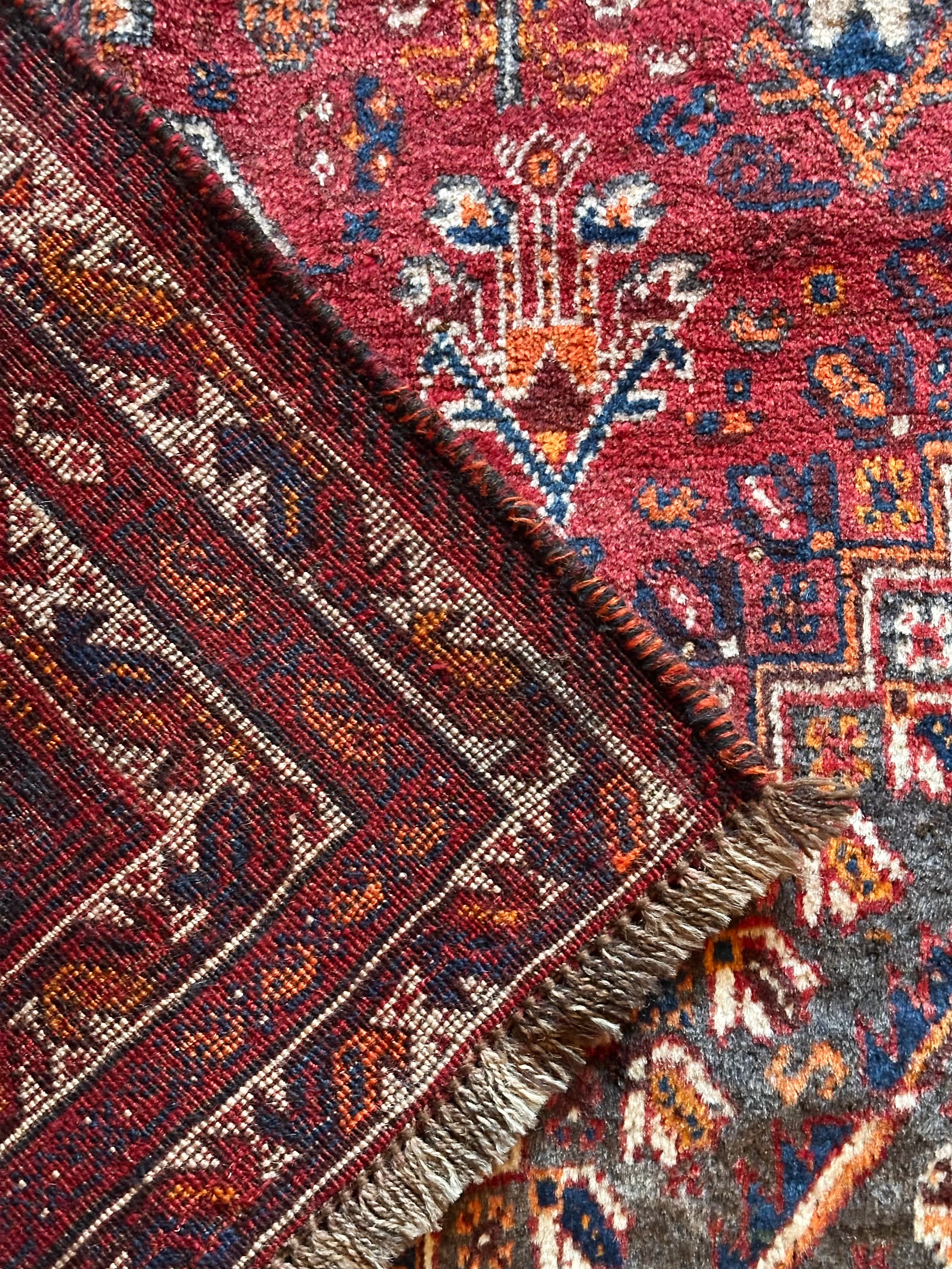 No.491-Vintage Qashqai Tribal rug | Nomads Style Lab.