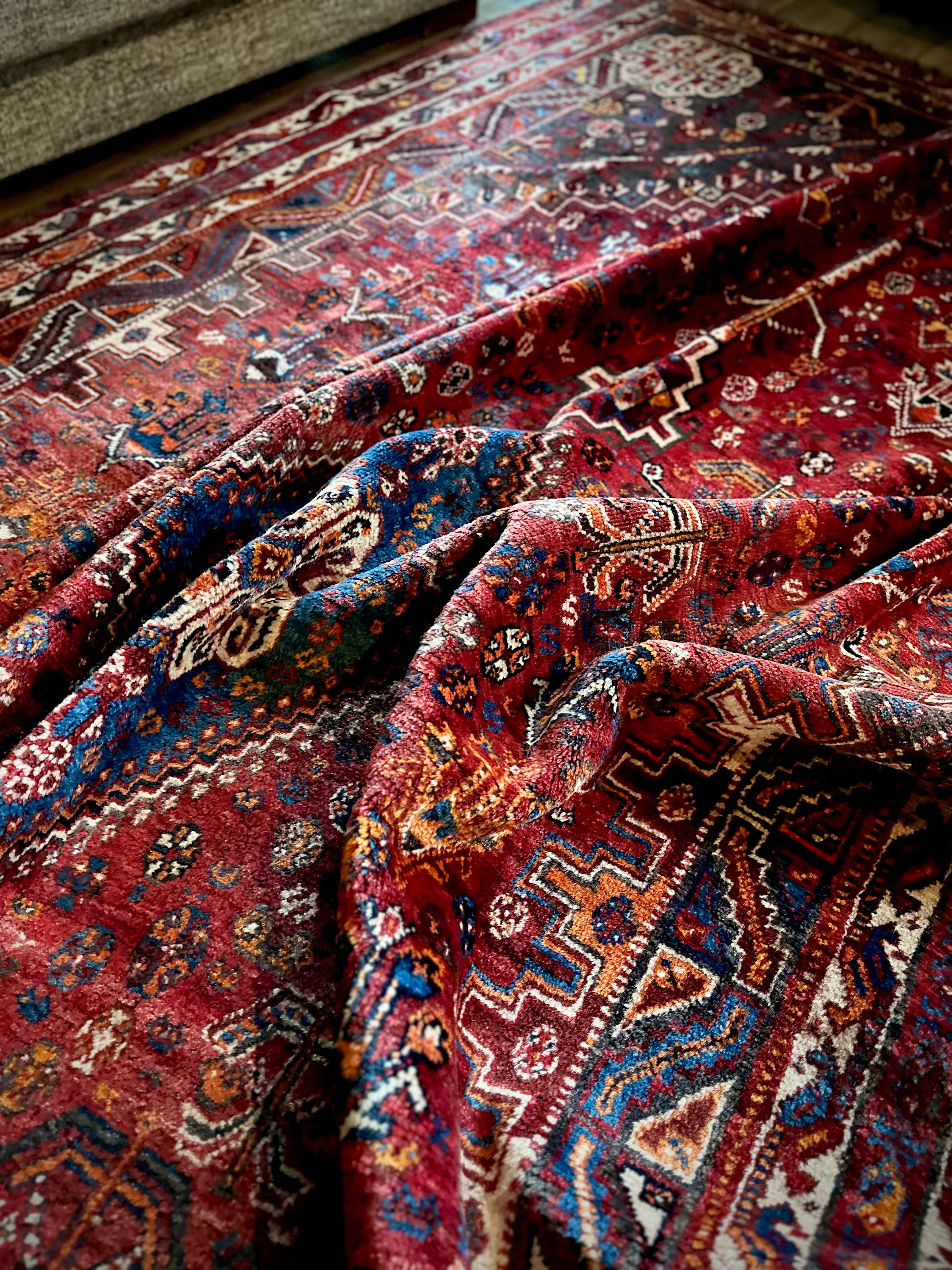 No.491-Vintage Qashqai Tribal rug | Nomads Style Lab.